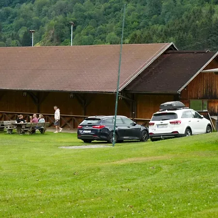 Glampingzelt Mit Bergblick Am Raddörfl Luxuszelt